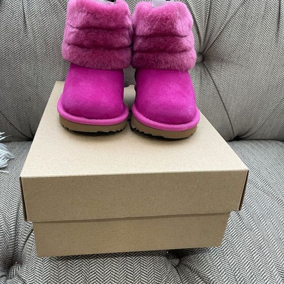 Ugg Fluff quilted boots size 6 T - Picture 5 of 5